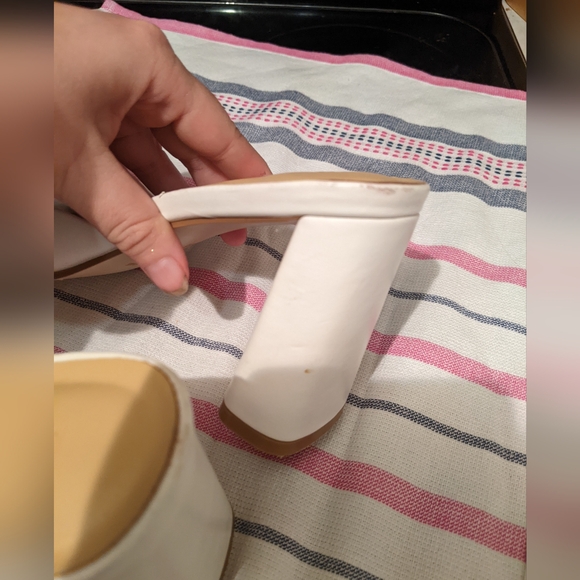 BY FAR Women's Juju Pearl Shine Leather Heeled Mules - White Pearl Shine - Picture 8 of 11